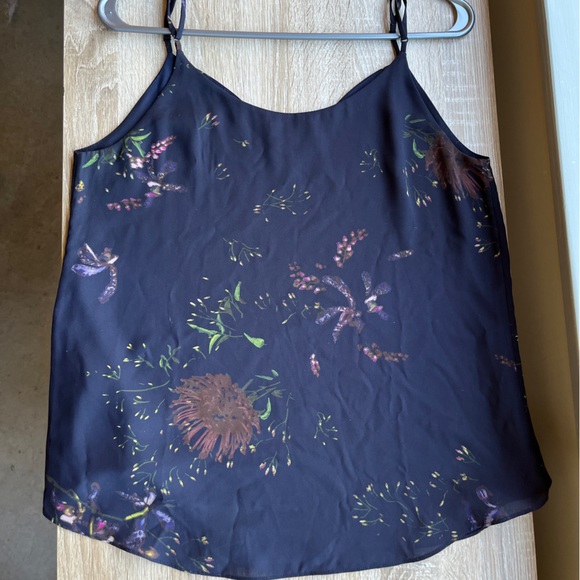 Aritzia Babaton Wilfred Everly Camisole in Limited Edition Print Size Small - Picture 2 of 2